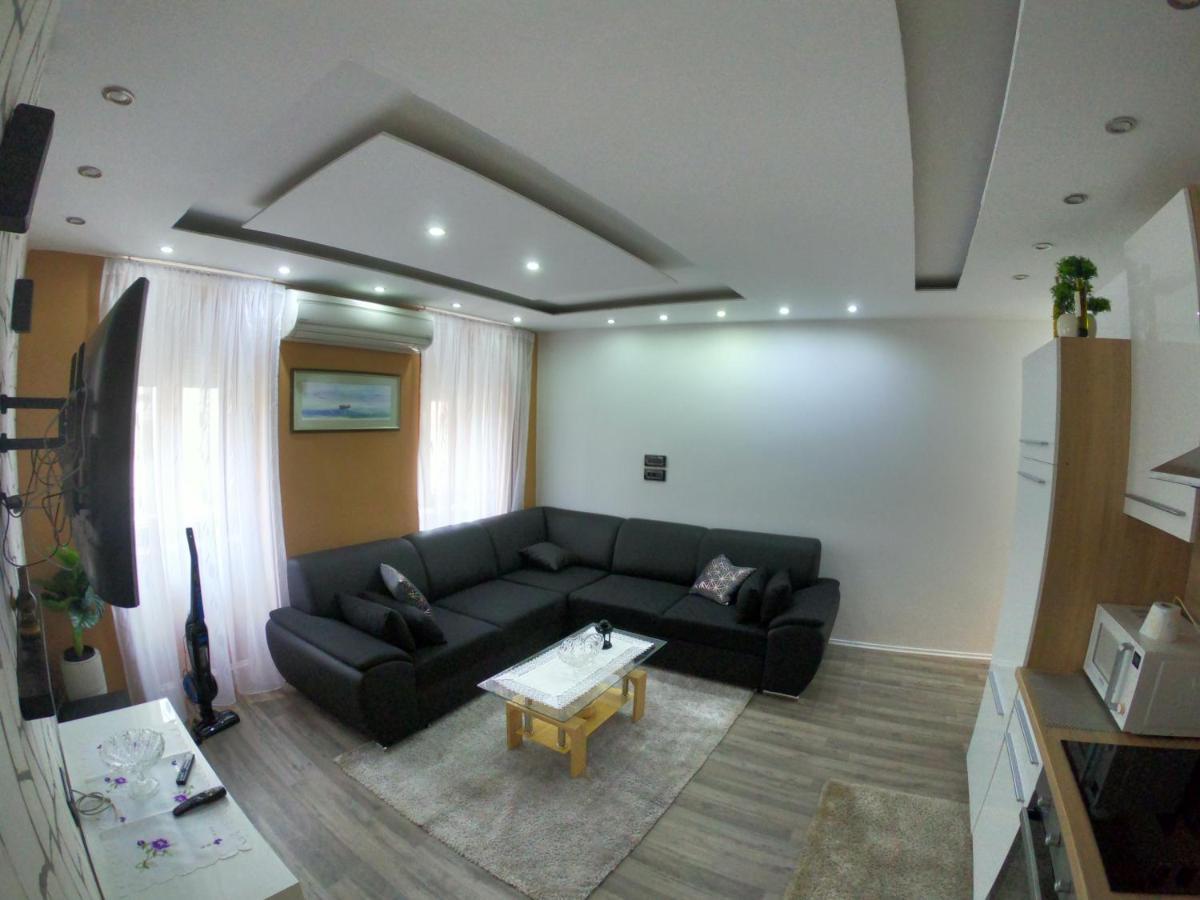 Apartmani Majetic Omišalj Esterno foto
